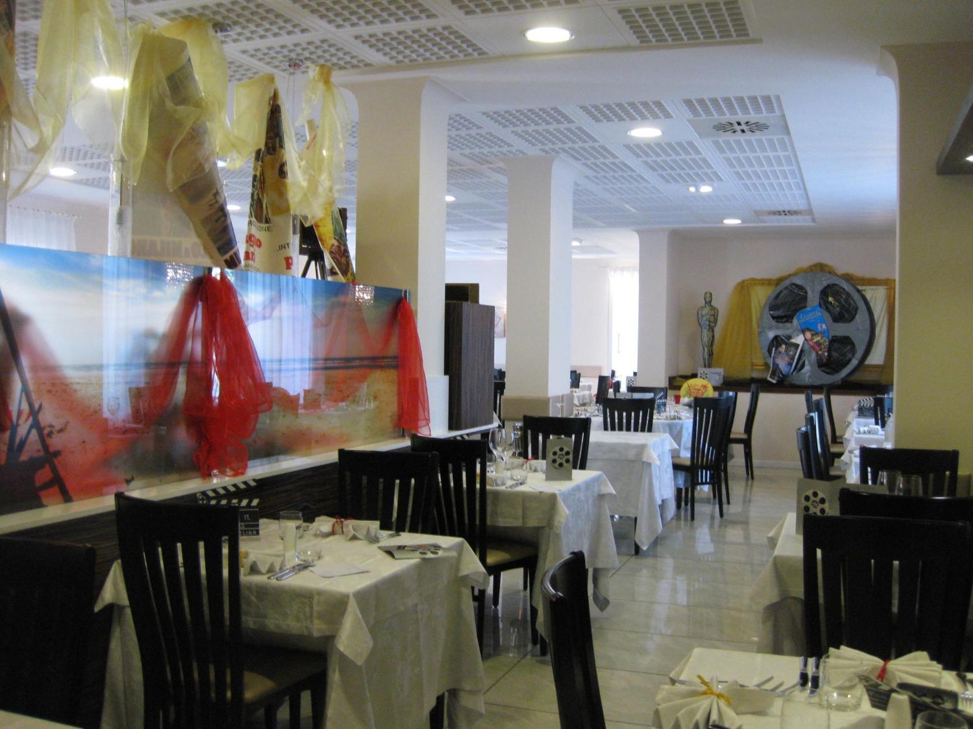 Hotel Villa Angelina Бибионе Экстерьер фото